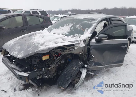 2014 Volkswagen Passat 2.0L Tdi Sel Premium z USA, uszkodzony, nr VIN 1VWCN7A38EC121460